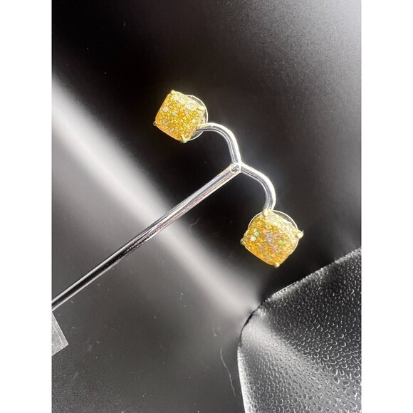 KATE Spade Gold Sparkle Stud Earrings NWT - Picture 2 of 13